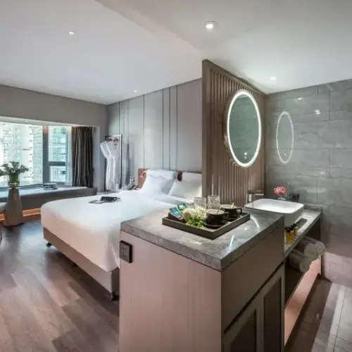 180-Degree High Rise Night View King-Size Room