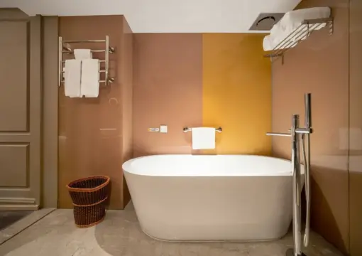 Elegant Deluxe Triple Room