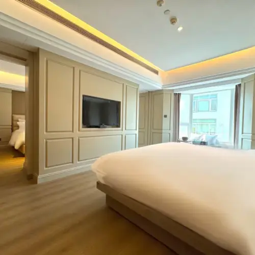 Elegant Deluxe Triple Room