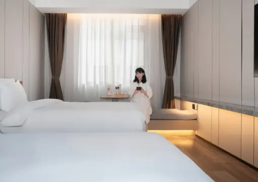 Elegant Serene Twin Room