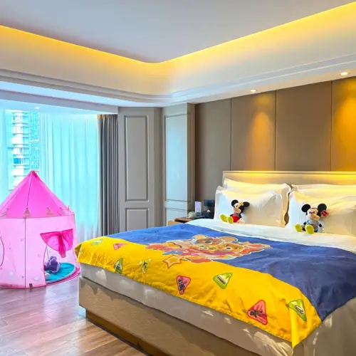 Parent-child Suite