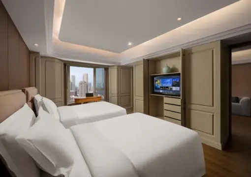 Suite – 1-Room, City-View (2 Beds) (1 Living Room, Bathtub, Sofa)