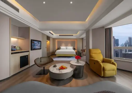 Suite (Bathtub)