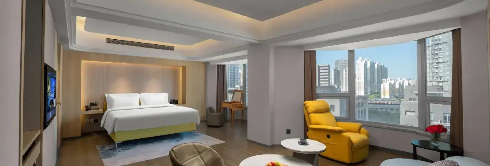Suite (Bathtub)