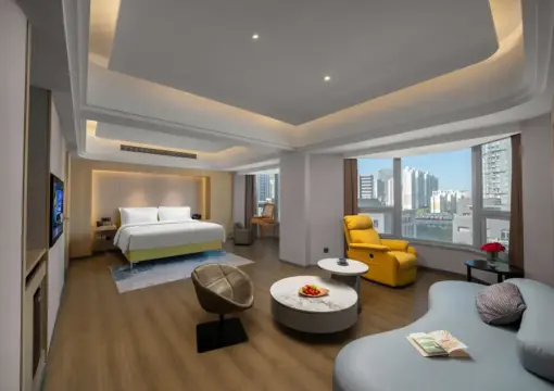 Suite (Bathtub)