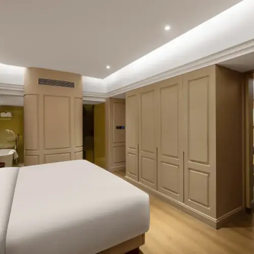 Suite With City View