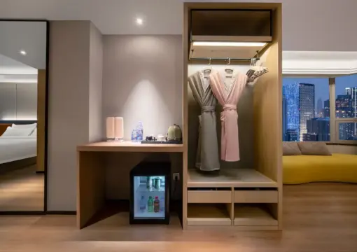 Superior Queen Suite